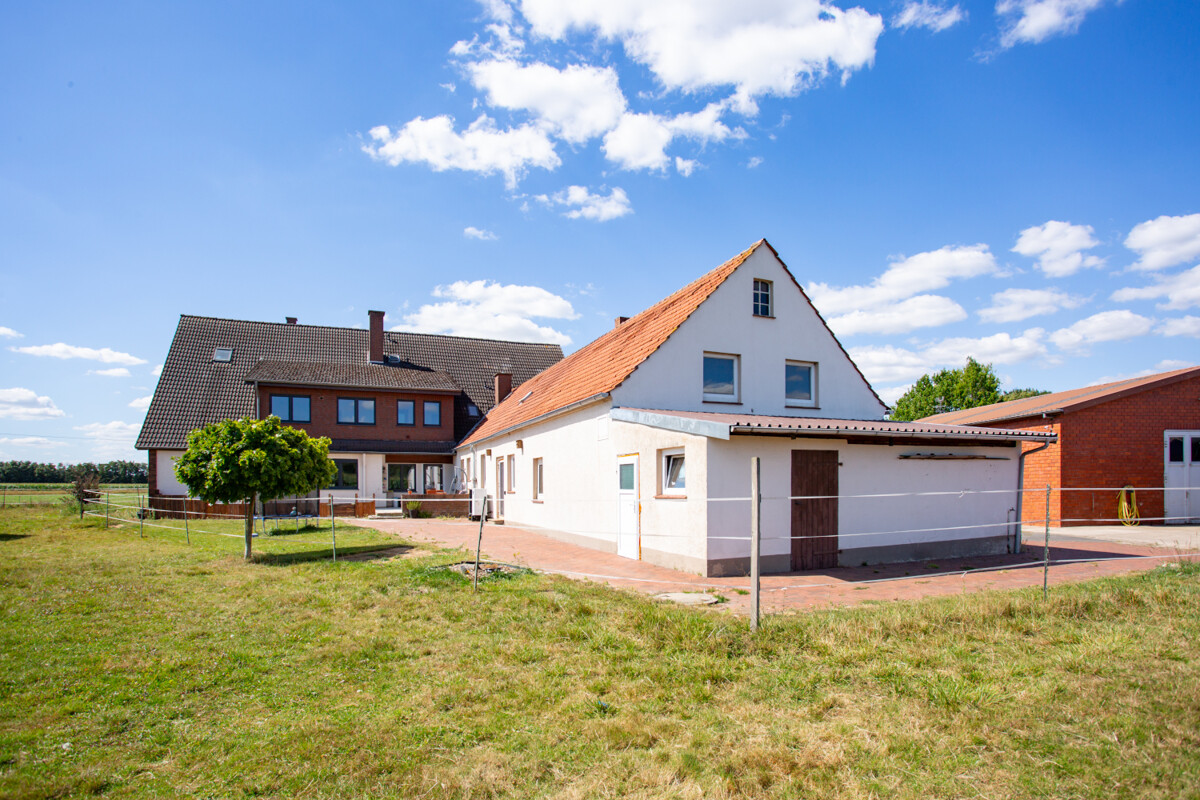 00_Titel_Haus_back
