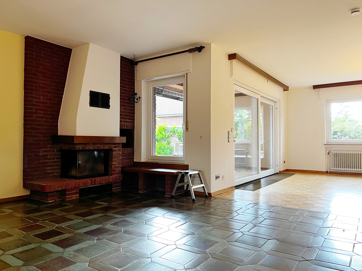 Wohnzimmer_Kamin